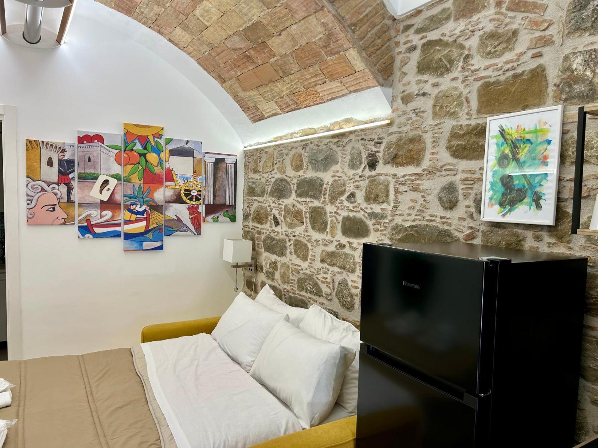 Bed & Breakfast The Palace And Santo Stefano di Camastra